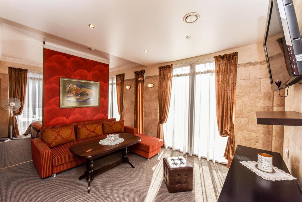 Villa Regina - Apartment Complex Resort In Šventoji Esterno foto
